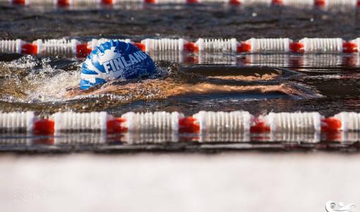 Oulu-based company takes Polar Bear Pitching competition seriously - hired a world champion in winter swimming