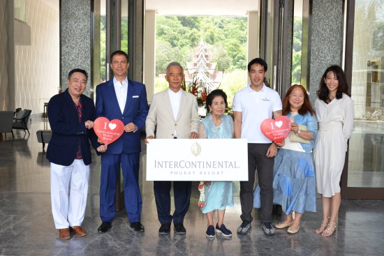 intercontinental-phuket-resort-vip-group-photo-on-2-august-2019_high-resolution.jpg