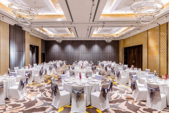 caravelle-ballroom.jpg