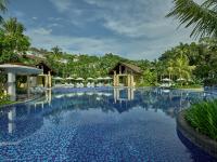 movenpick-resort-spa-boracay-1.jpg