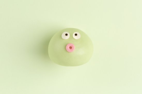 green-tea-custard-molten-bun.jpg