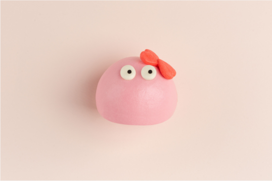 steamed-red-bean-and-mochi-bun.png