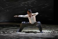 stage-photo_convergence_03-e6-94-9dying-photo_-henry-wong.jpg