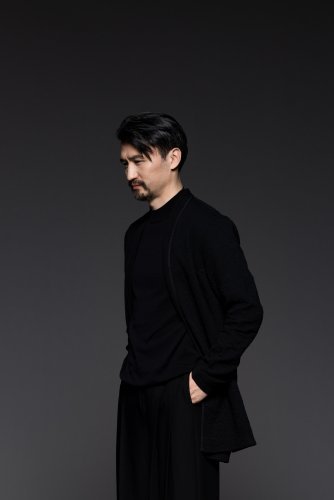 hkdance_artistic-director_yang-yuntao.jpg