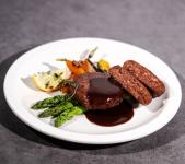 veself-plant-based-hamburger-stake.jpg
