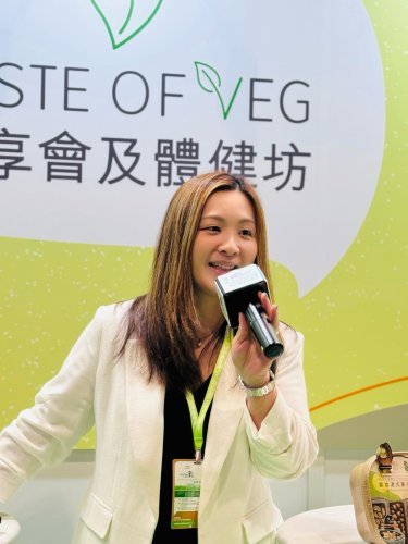 lianapressfile-1741076716661.jpg