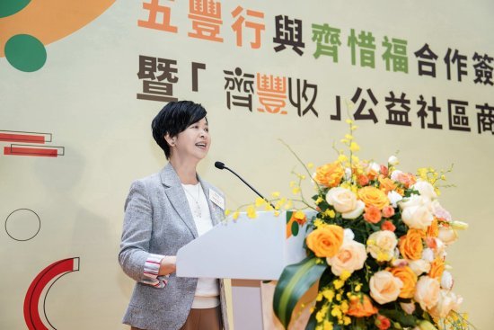 fangwujuju-e9-95-b7heyong-e8-b3-a2nvshizhi-e8-be-ad.jpg