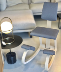 varier-variable-plus-balans-kneeling-chair.png