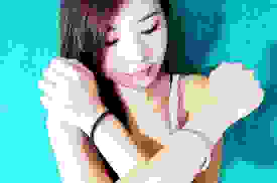 kiki-tam-wearing-bass-string-bracelet.jpg