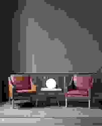 classic-2207-lounge-chair.jpg